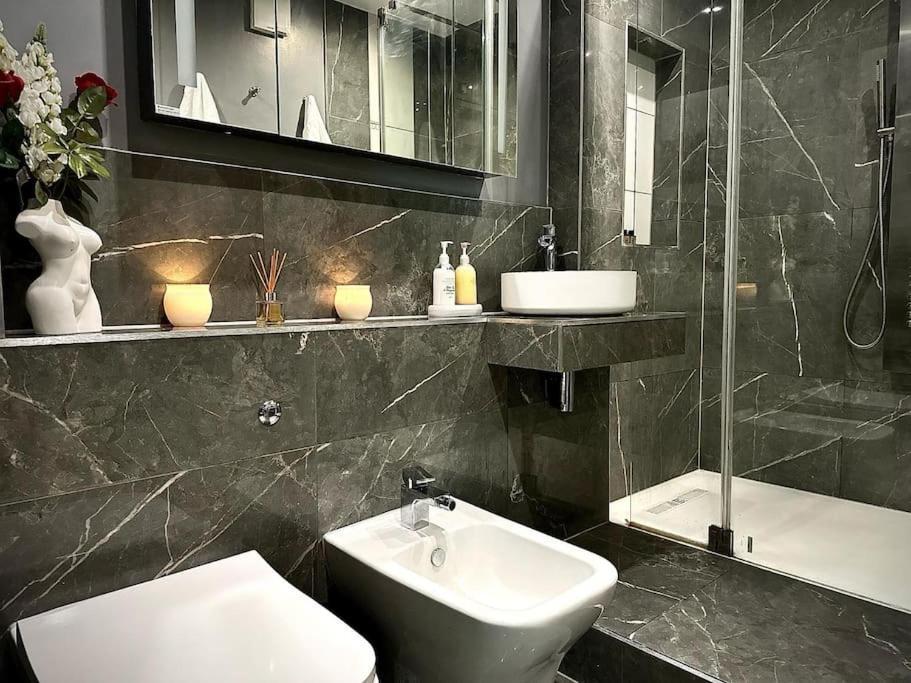Stunning Luxury Croydon Apartment Gatwick Airport Close Перлі Екстер'єр фото